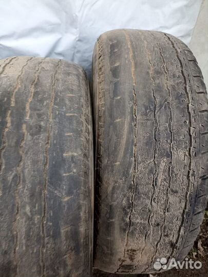 Bridgestone Dueler H/T 255/70 R16