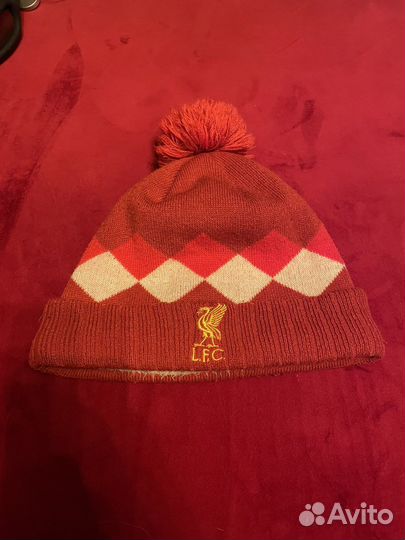 Шапка new balance Liverpool