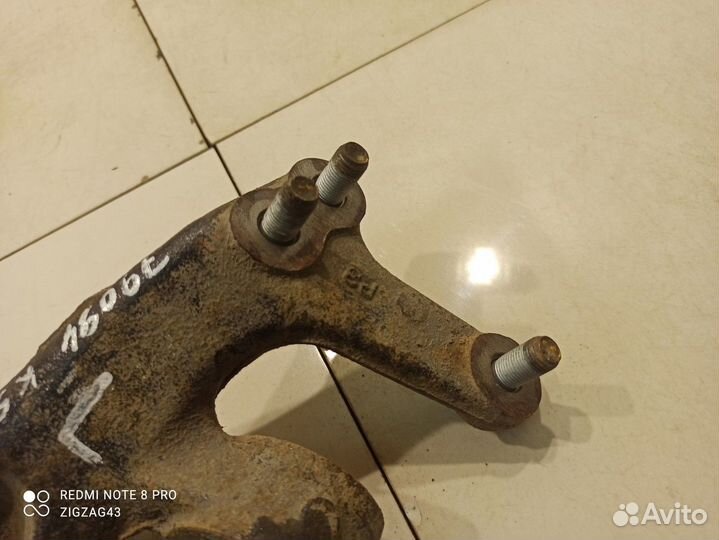 Кулак поворотный (задний, левый) (Kia K5 III)