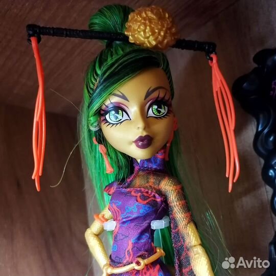 Кукла Монстер Хай Джинафаер Скариж