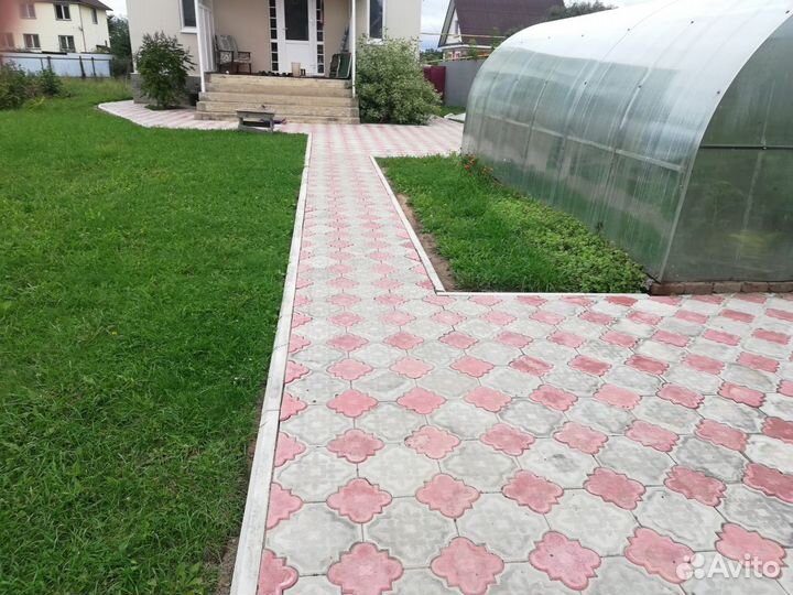 Укладка тротуарной плитки, брусчатки