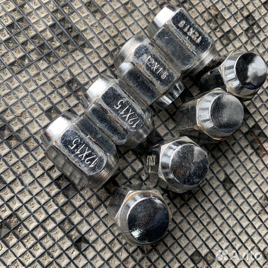 Гайки колесные