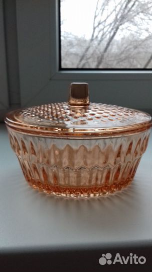 Вазы -коричневое стекло. Новые. СССР. Винтаж