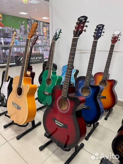 Акустическая / классическая гитара
