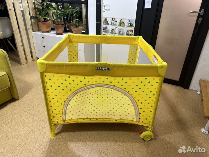 Манеж кровать быстроскладываемая