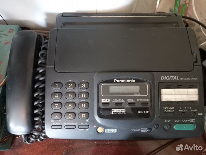 Телефон-факс Panasonic KX-F680RS