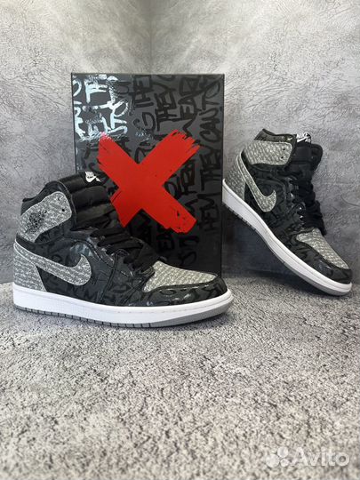 Кроссовки Nike Air Jordan 1