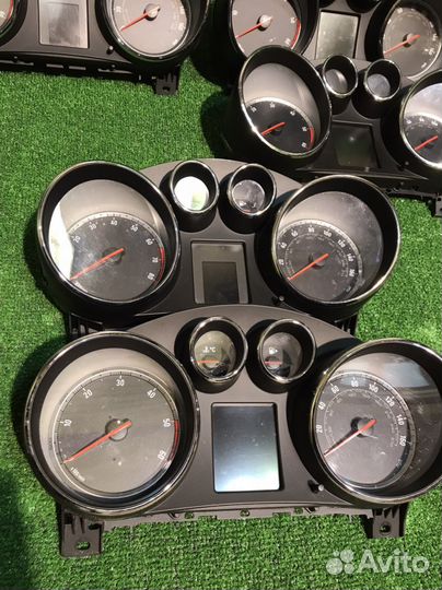 Щиток приборов Opel Insignia 1 08-17