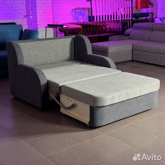 Диван выкатной 120