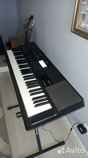 Синтезатор Casio CT-X700