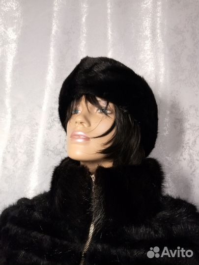 Шапка из каракуля