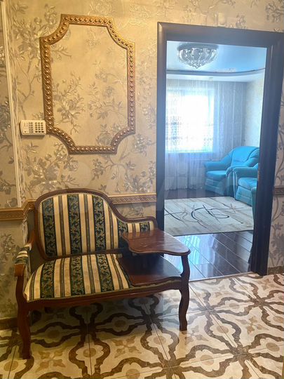 2-к. квартира, 54 м², 4/10 эт.