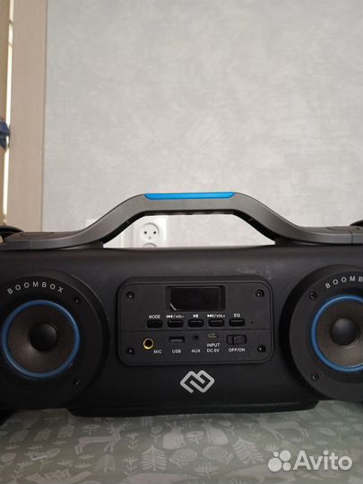 Колонка boombox