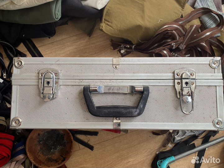 Алюминиевые кейсы для сидюков cd decks