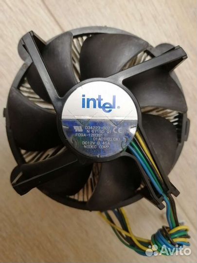 Процессор Pentium 4 + радиатор