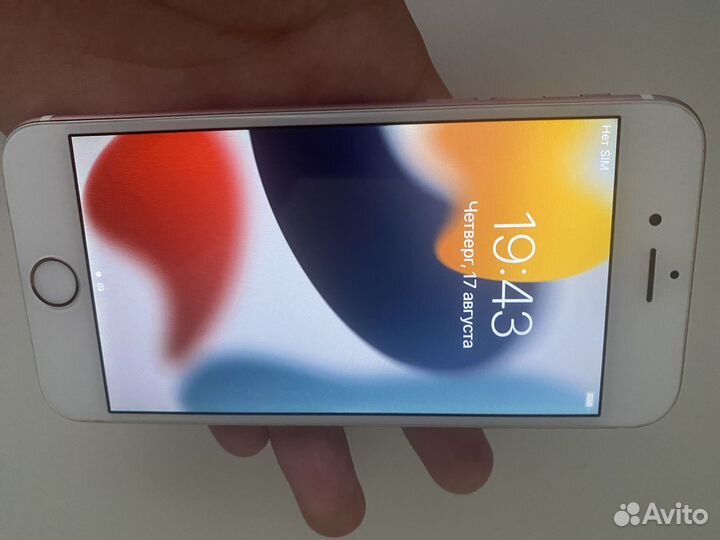 Телефон iPhone 6s