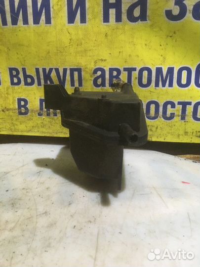 Бачок гур Volkswagen Bora