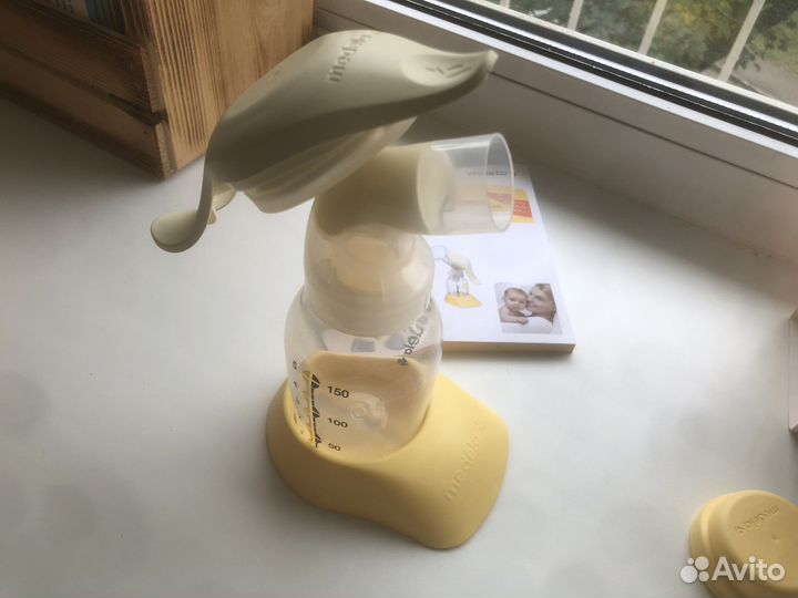 Молокоотсос ручной Medela