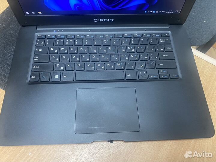 Быстрый ноутбук 4 ядра 4 озу SSD 4.5 часа