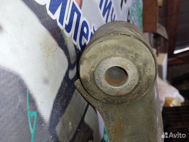 Рычаг передний правый Kia Cerato