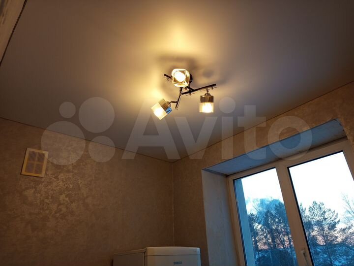 2-к. квартира, 48 м², 3/4 эт.