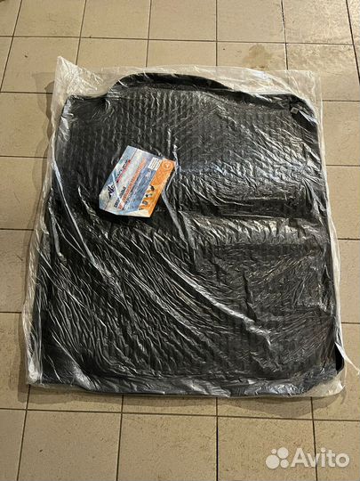 Коврик в багажник Range Rover Sport