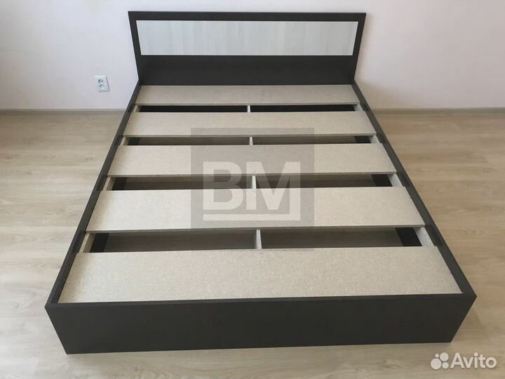 Кровать двуспальная 160х200, новая