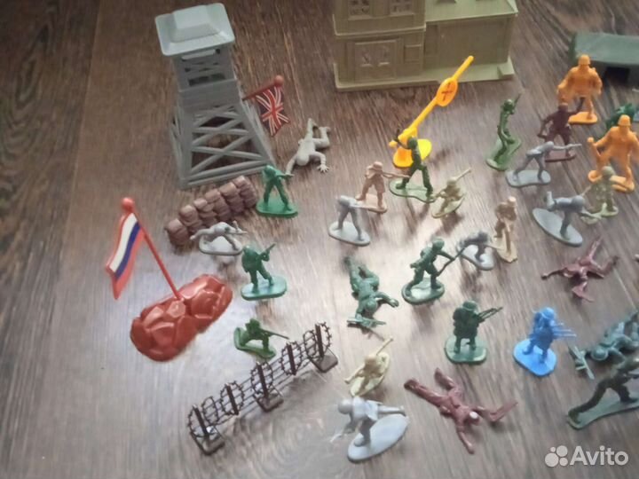 Игрушка Солдат