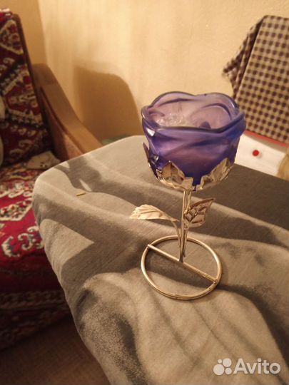 Подсвечник со свечкой