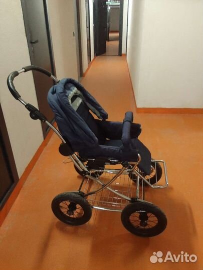 Коляска Teutonia