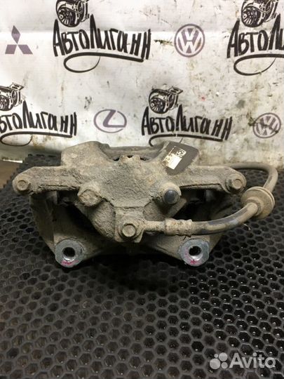 Суппорт передний правый Chevrolet Orlando F18D4