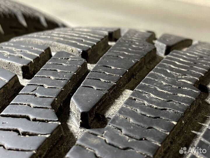 Nokian Tyres Hakkapeliitta R 255/50 R19