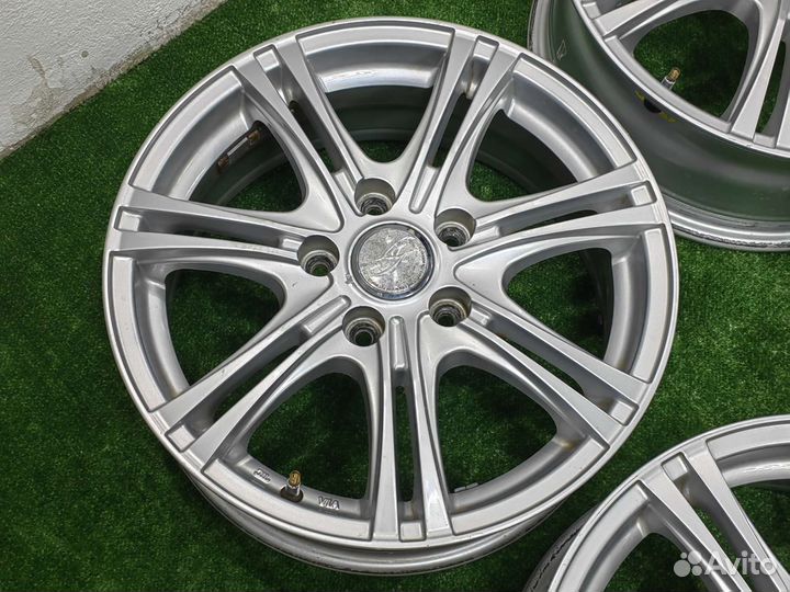 Stranger R-16 (5x114,3: Et52; 6,5j)