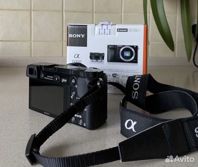 Компактный фотоаппарат sony e-mount e-6000
