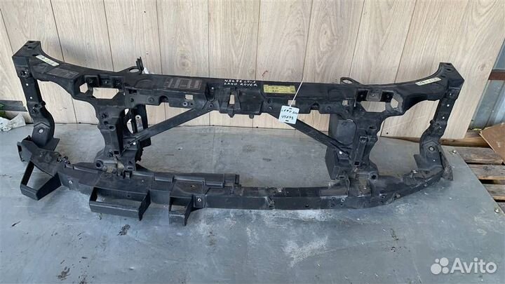 Панель передняя телевизор от Land Rover Range Rov