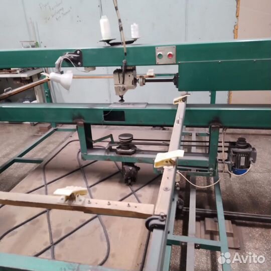 Стегальная машина для стёжки одеяла