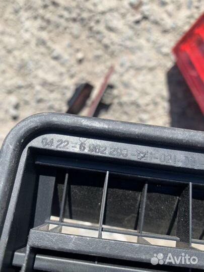 Заслонка воздуховода заднем крыле Бмв f10