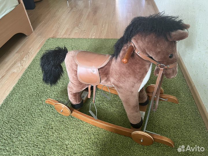 Качалка лошадь