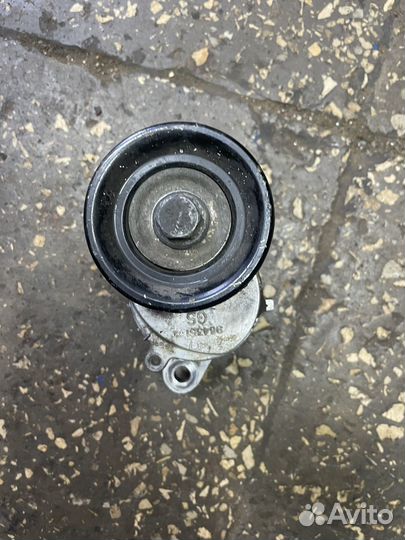 Натяжитель ремня генератора rezzo