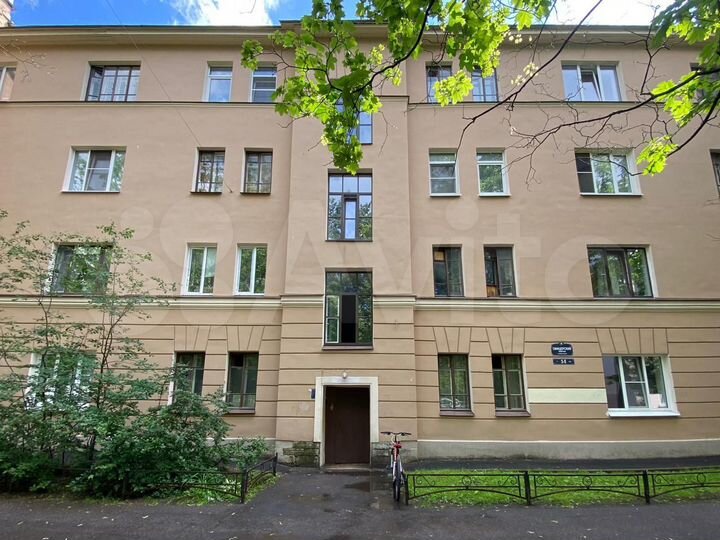 Квартира-студия, 23,9 м², 1/4 эт.