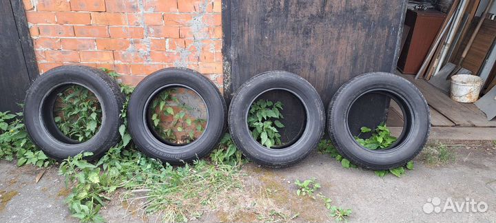 Bridgestone Dueler H/L 225/65 R17