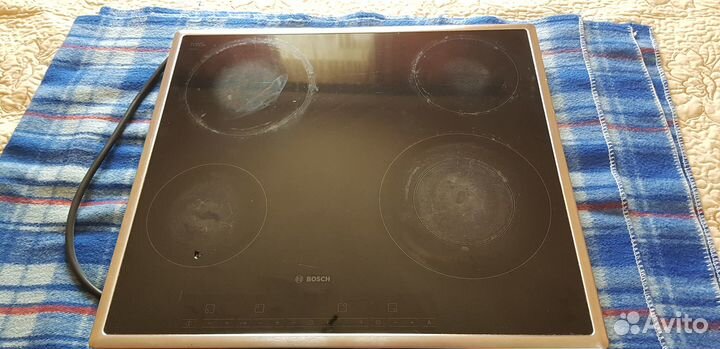 Продам на запчасти варочную панель bosch