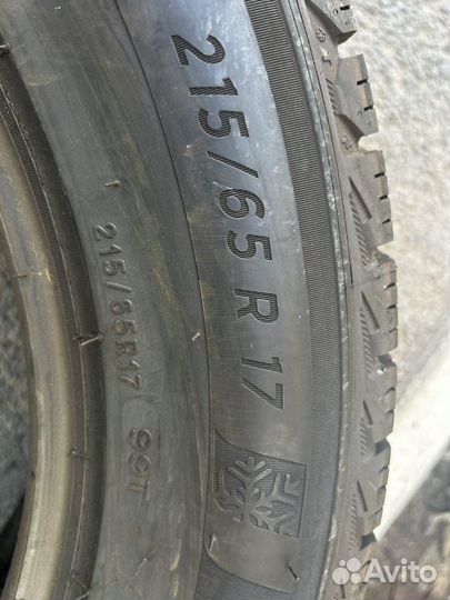 Michelin X-Ice Snow 215/65 R17 T