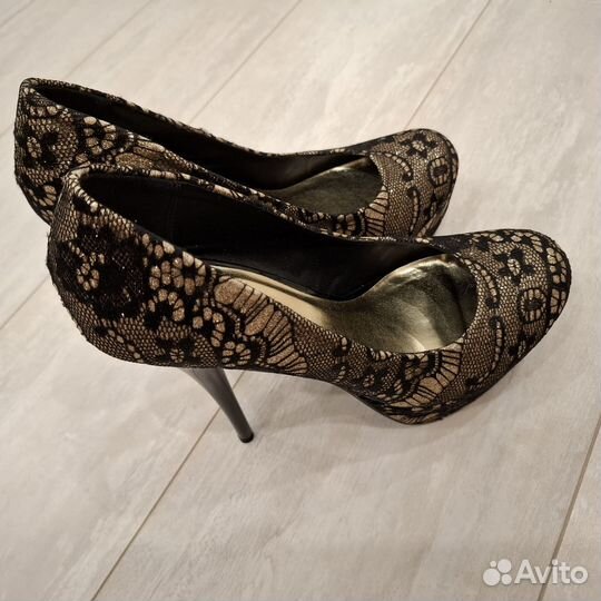 Туфли женские 39 размер