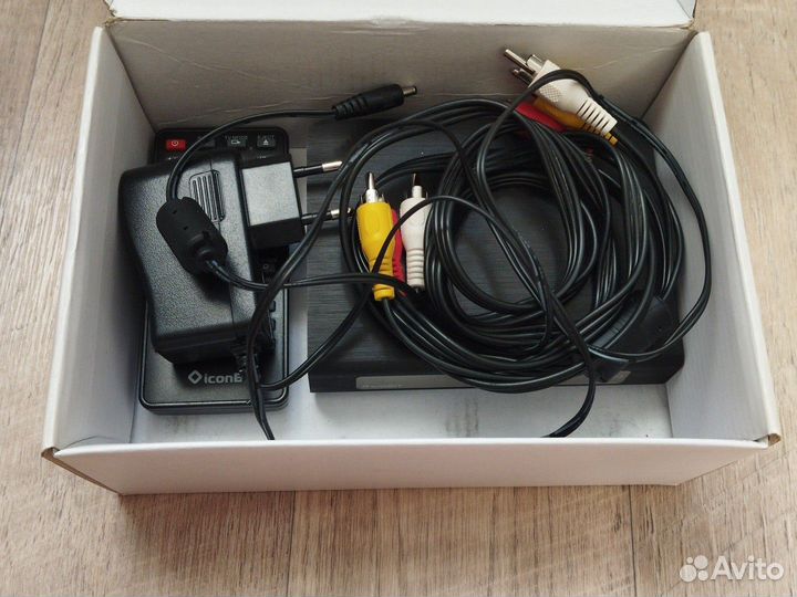 Тв приставка iconBIT