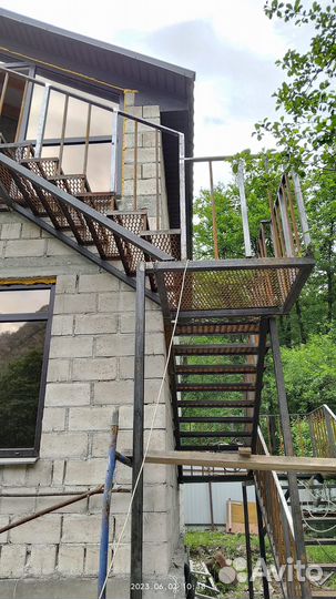 Сварочные работы. Лестницы, навесы. Сварщик