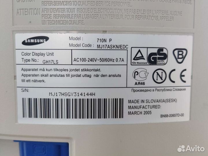 Монитор Samsung