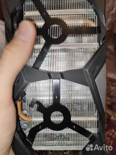 Видеокарта GTX 1660s gigabyte