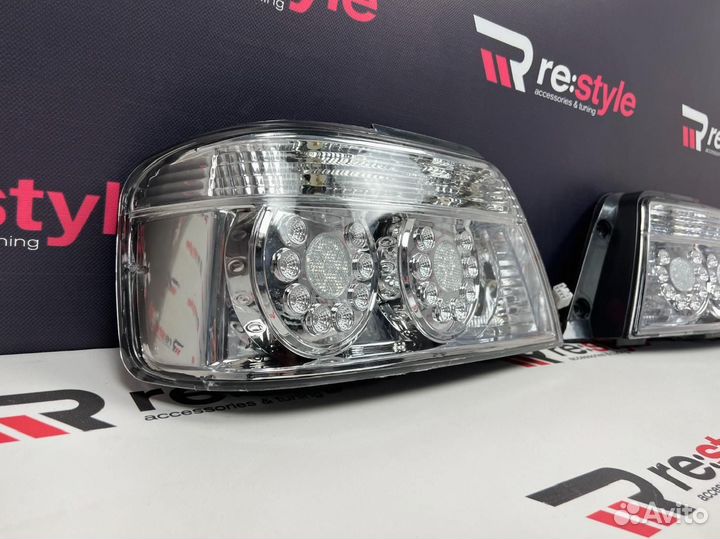 Фонари задние Toyota Chaser 100 LED Белые