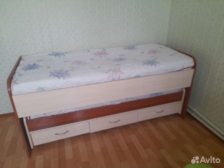 Двухъярусная кровать выдвижная